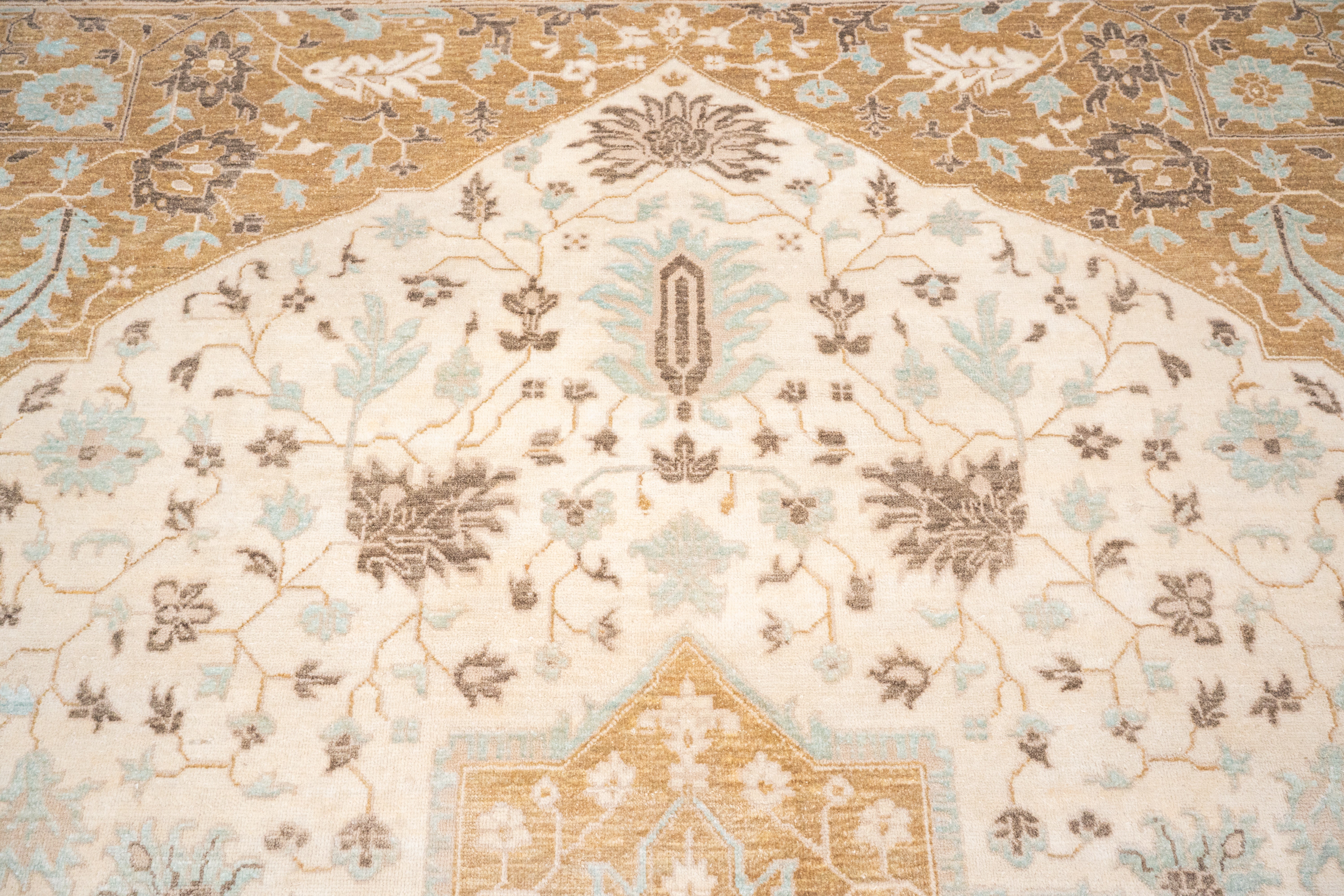 Handknotted Carpet DIA- 903 SERAPI,  Old Lace, Earth Yellow, Light Silver & Pastel Brown